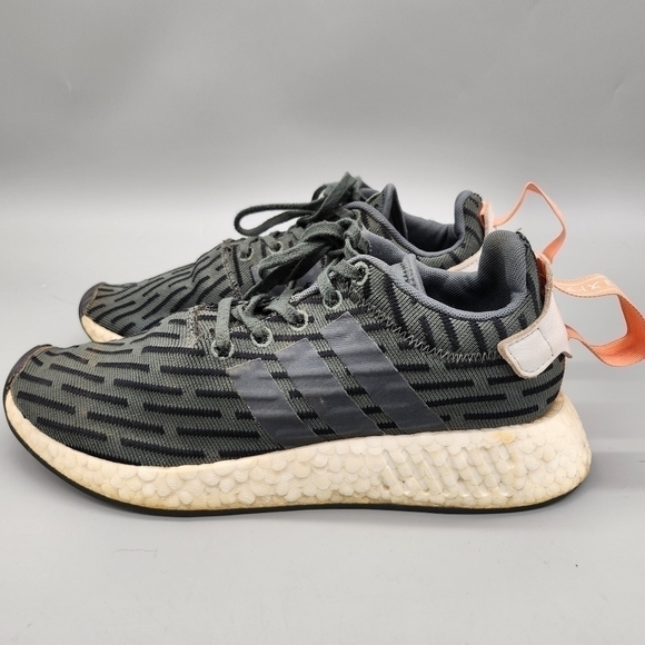 Adidas NMD R2 Women's Size 8 Utility Ivy Green Black White Peach Boost BA7259 - Picture 8 of 16